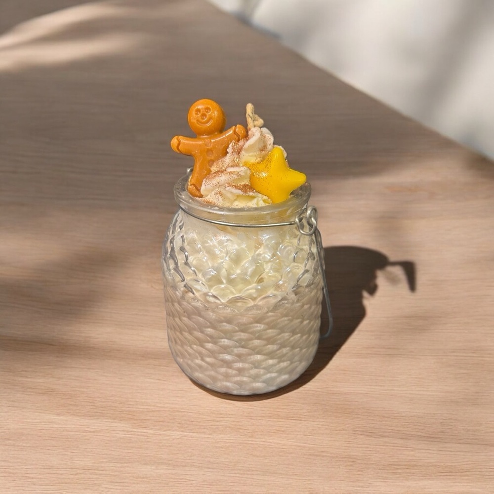 Festive Gingerbread Candle Jar - Picture 3 of 3